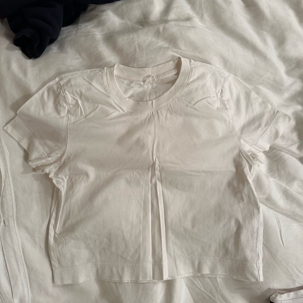 Wilfred Free white crop top